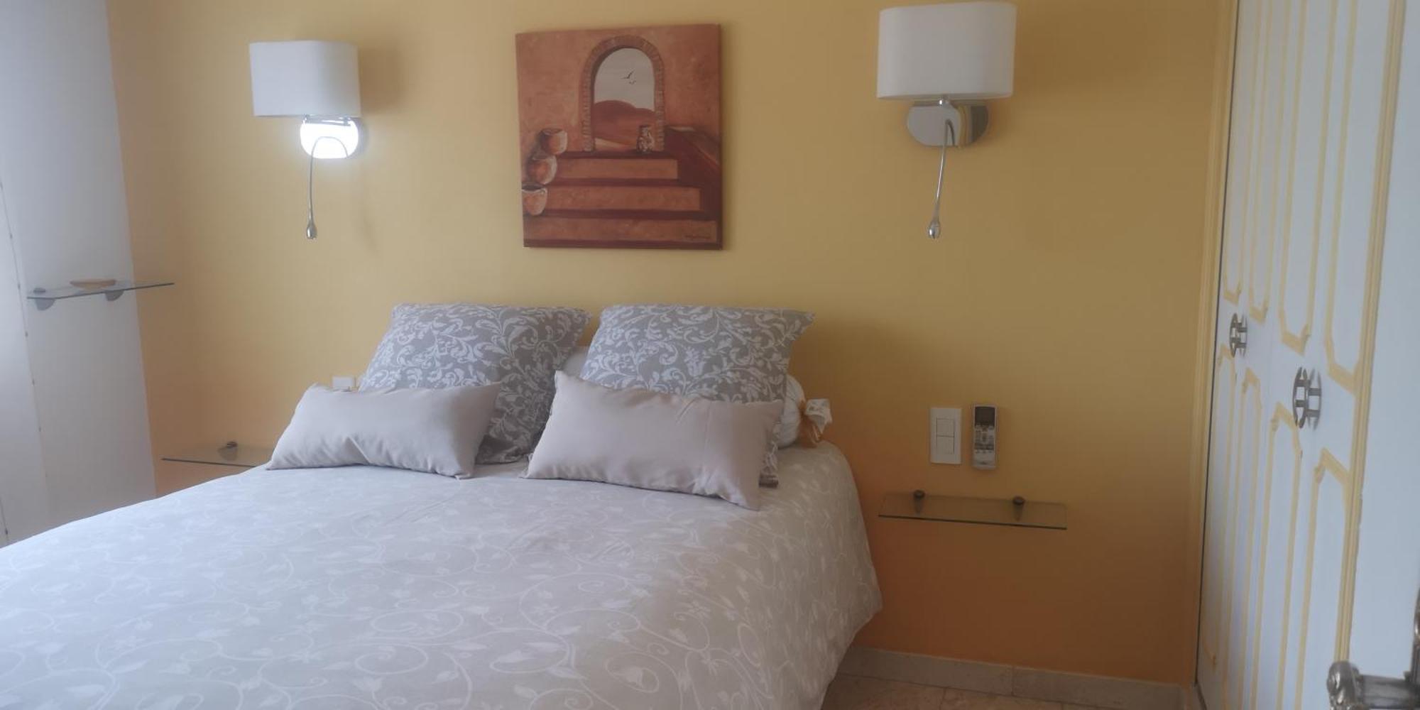 Appartement Dans Villa Avec Piscine Et Jardin Marguerittes Bagian luar foto