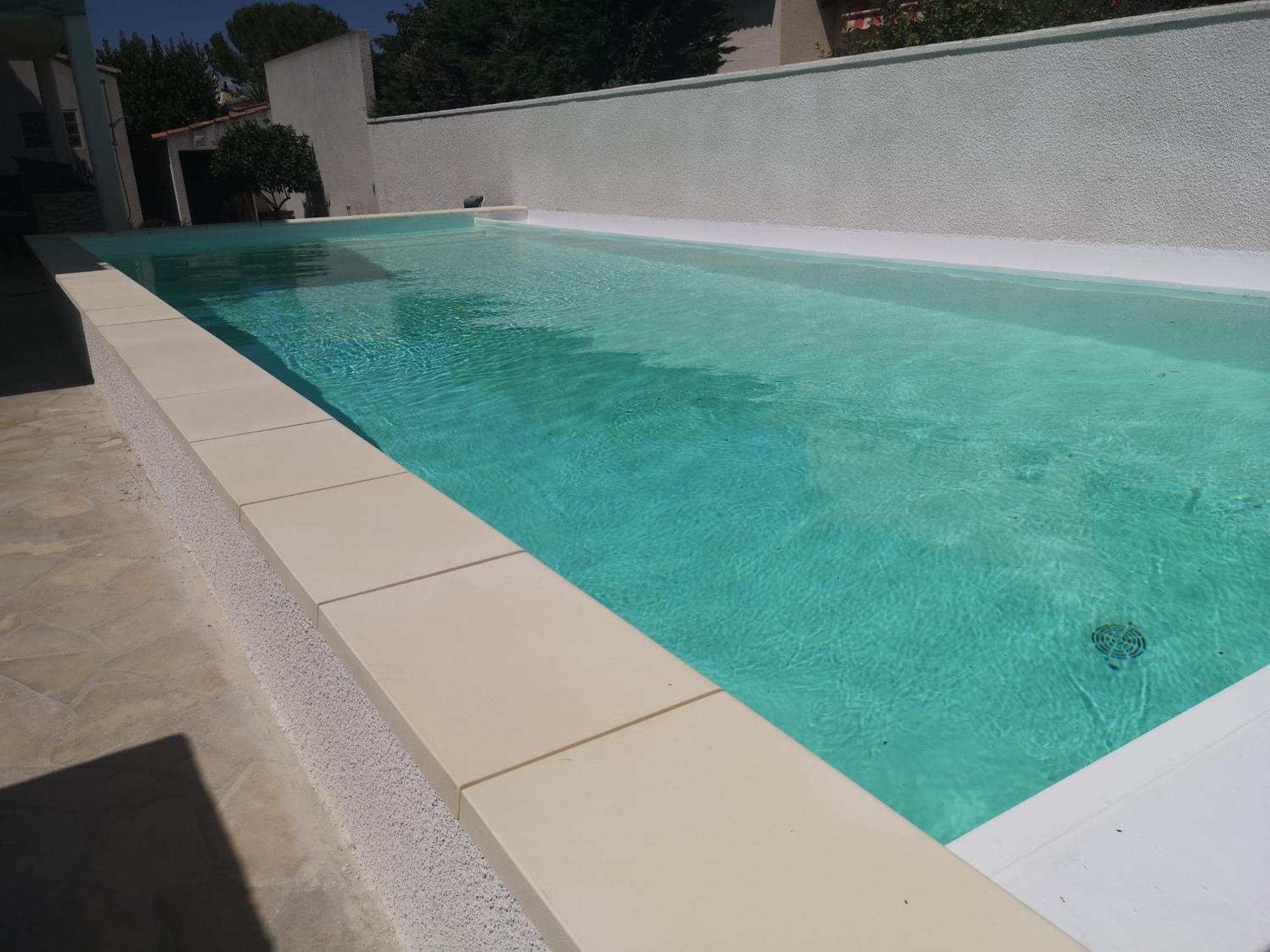 Appartement Dans Villa Avec Piscine Et Jardin Marguerittes Bagian luar foto